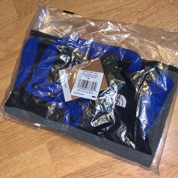 NWT The North Face - Infant Glacier 1/4 Snap - Picture 3 of 6